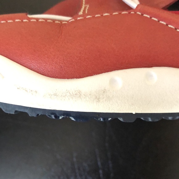 Timberline comforia red boat shoe style loafer with toggle detail - Picture 12 of 13